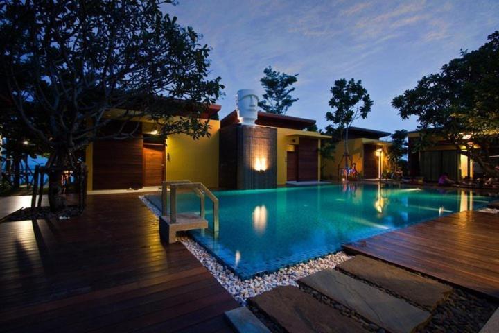 Capstone Resort Haad Chao Samran Exterior foto